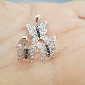 3pc Butterfly Earrings & pendant.